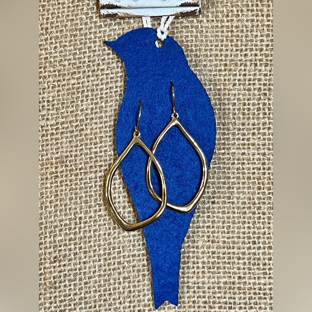 Chloe + Isabel Organic Teardrop Earrings